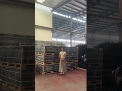 سياج أمان شبكي على شكل حرف V لسطح السقف مع درابزين