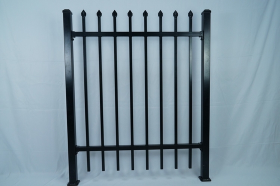 حديقة الأمامية الفولاذية ألوحة الحواجز السحابية السكة الحديدية 25 * 25mm أو 40 * 40mm الأزرق الأبيض الأسود الأخضر