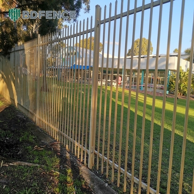 6Ftx8Ft الحديقة الأسود المعدن السياجات مضادة للصدأ السياج الصلب المغلف