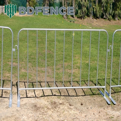الحواجز المعدنية للمشاة مع المسافة الداخلية 110mm 120mm 150mm