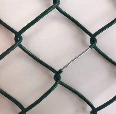 لوحات السياج المغطاة بـ PVC في اللون الأسود لبوابات الشريط