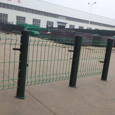 سعر مصنع ميتالكس رخيصة الخضراء/الأسود ملفوفة بـ PVC الحديقة الخارجية ثلاثية الأبعاد المنحنية المطوية المنحني حافة الأمان سلك/شبكة V